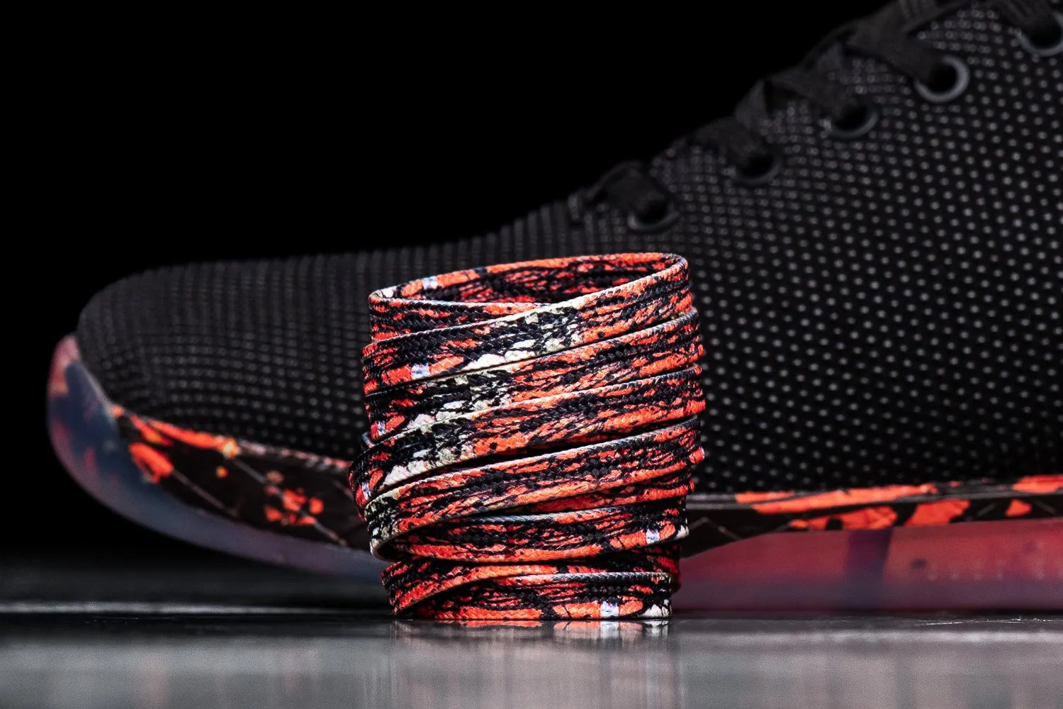 BLACK SPILL TRAINER (MEN'S)
