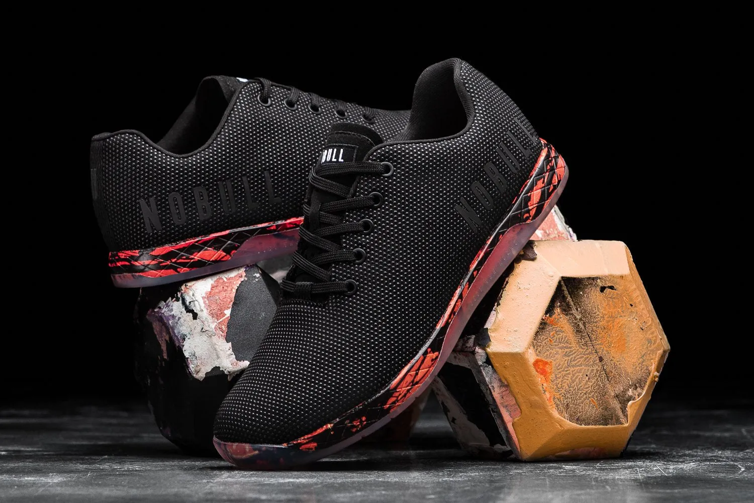 BLACK SPILL TRAINER (MEN'S)