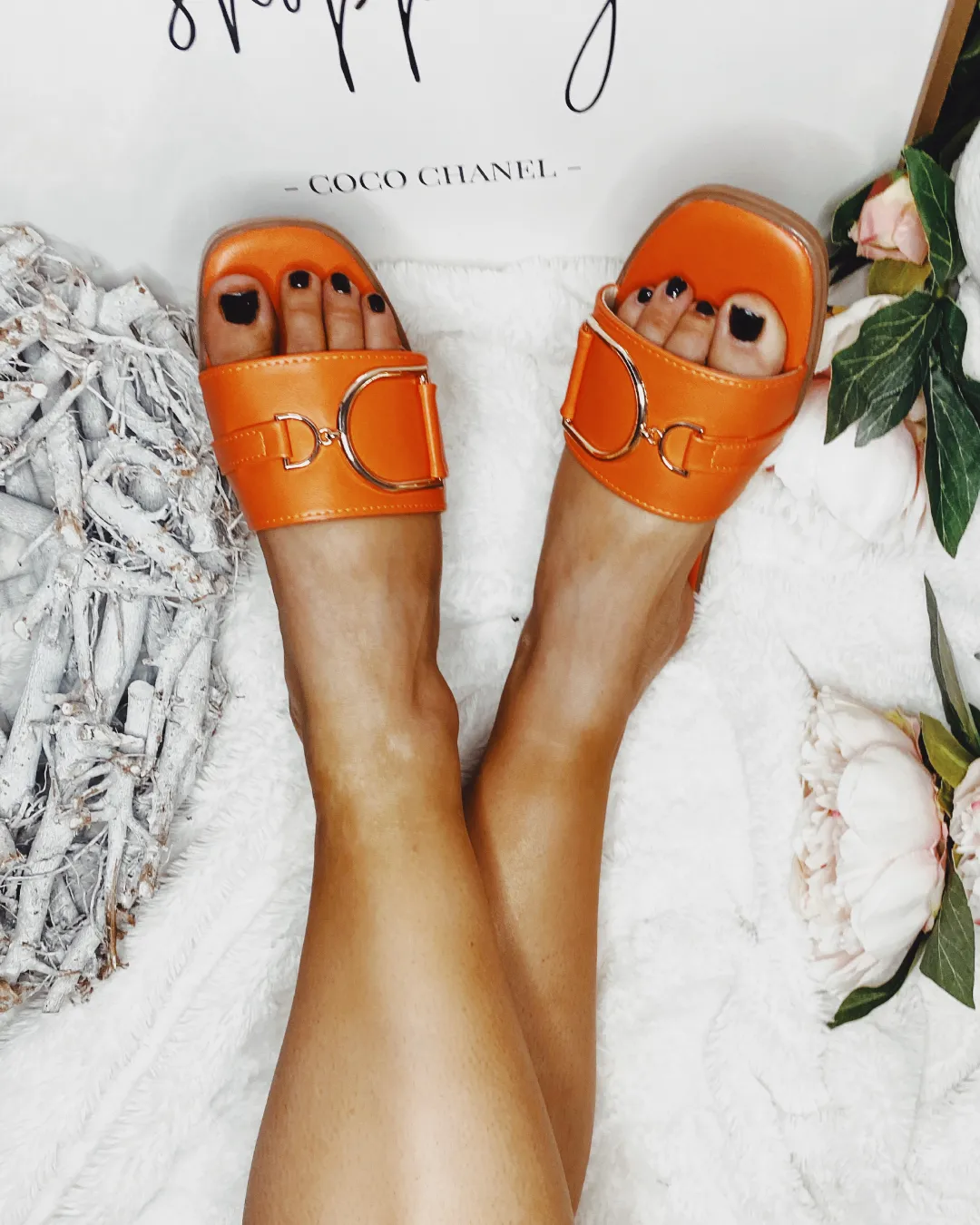 Delilah Slider in Orange