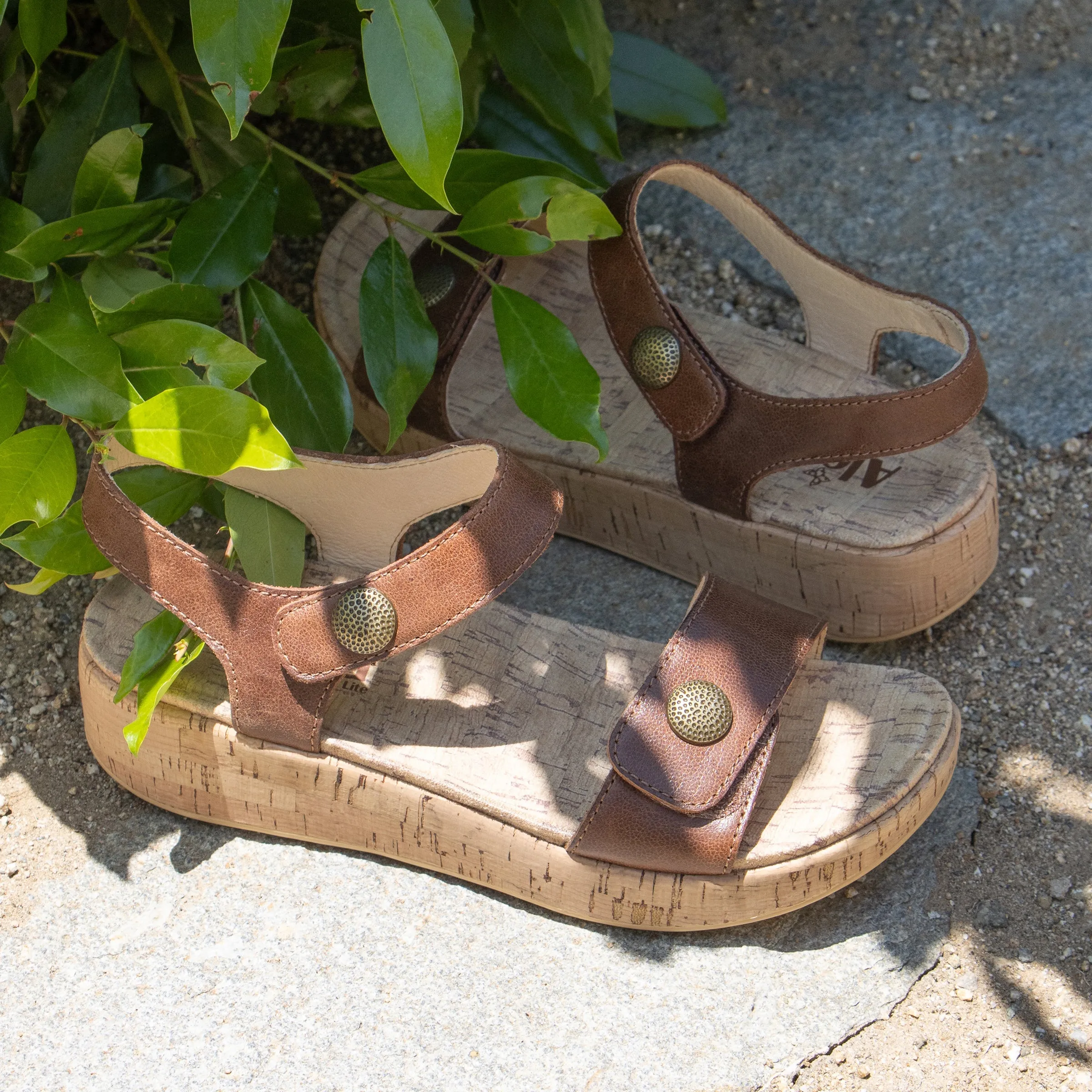 Marta Walnut Sandal