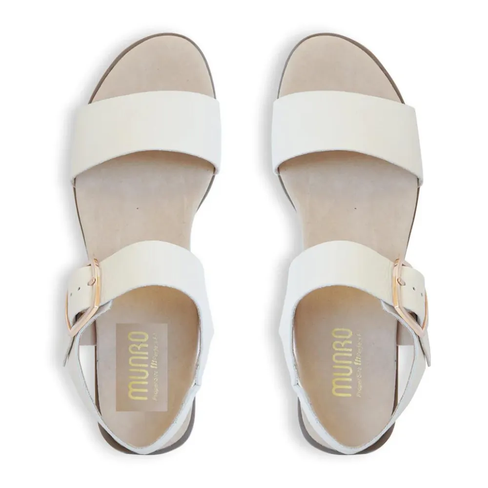 Munro Cleo Cream Sandal (Women's)