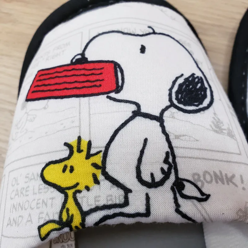 PEANUT SNOOPY© Slippers (Japan Limited Edition)