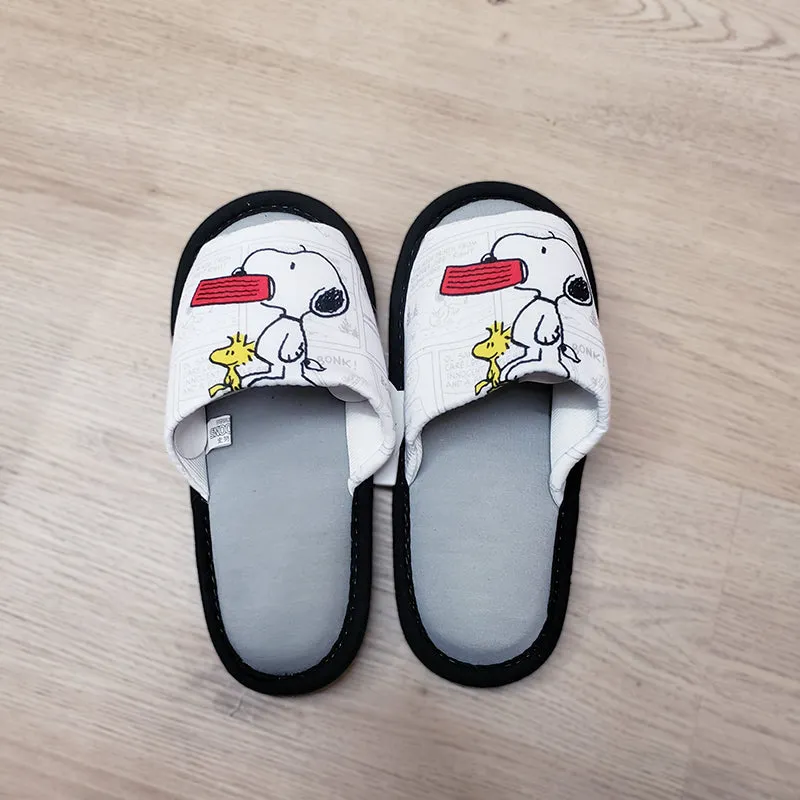 PEANUT SNOOPY© Slippers (Japan Limited Edition)