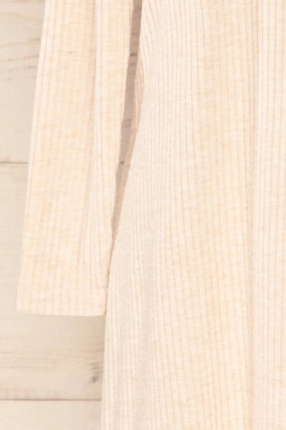 Seia Beige | Long Sleeve Ribbed Short Dress