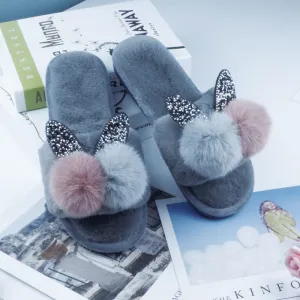 Women's Autumn and Winter Bunny Fur Slippers – Non-Slip Open-Toe Plush Flat Slippers for Outdoor Wear, Student Lazy Fashion, Trendy Fairy Style